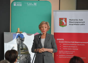 Konferencja „Dzieci i młodzież z niepełnosprawnościami – teraźniejszość i wyzwania” 1 kra 6487 2023 11 30 180032