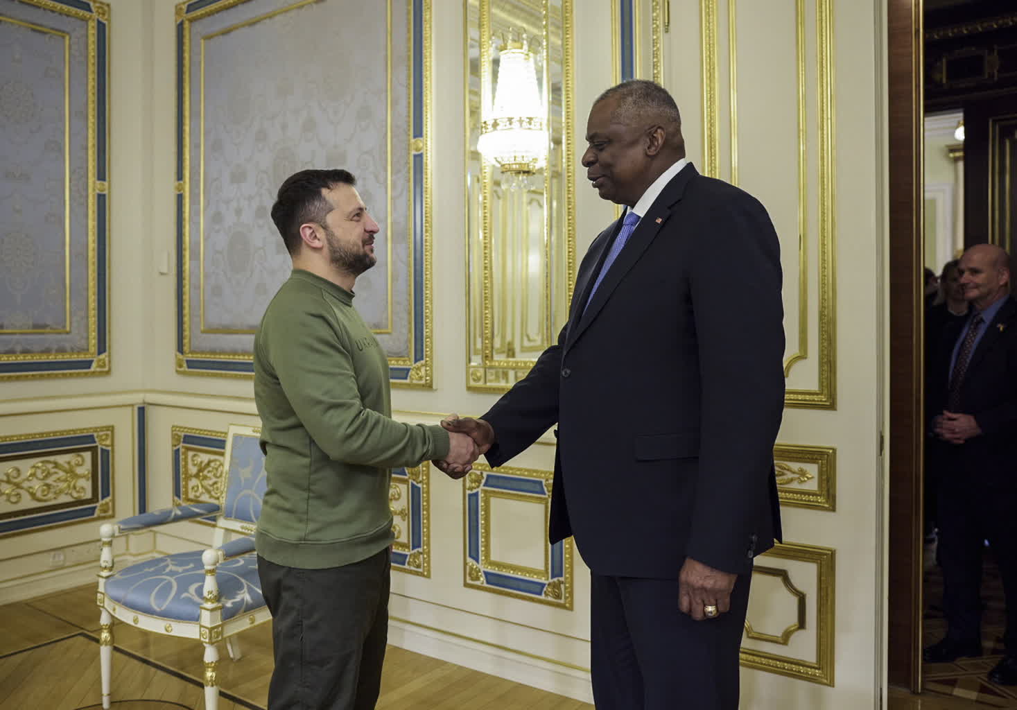 Szef Pentagonu w Kijowie: wraz z sojusznikami nadal będziemy wspierać Ukrainę 2 mid-epa10986296.jpg