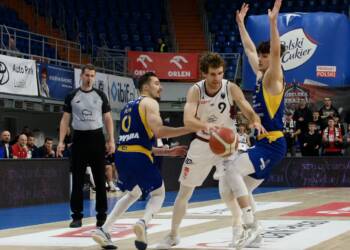 pb160670 2023 11 16 220728