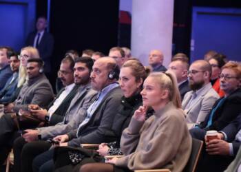 pm emiraty 221123 011 2023 11 22 151938