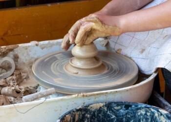 pottery 8026824 1280 2023 11 23 133033