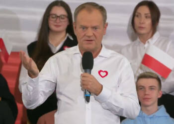 tusk 2023 11 06 191300