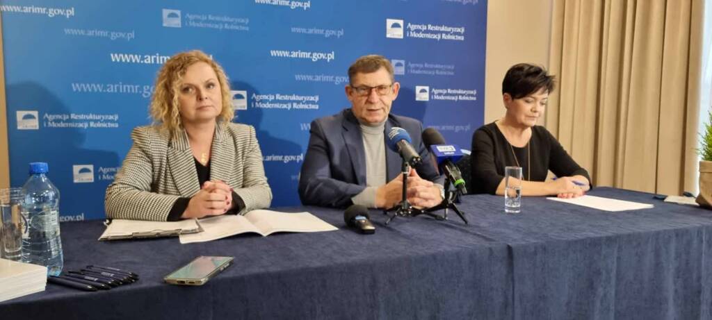 369022438 1692697371227581 745043540250852423 n 2023 12 08 110235