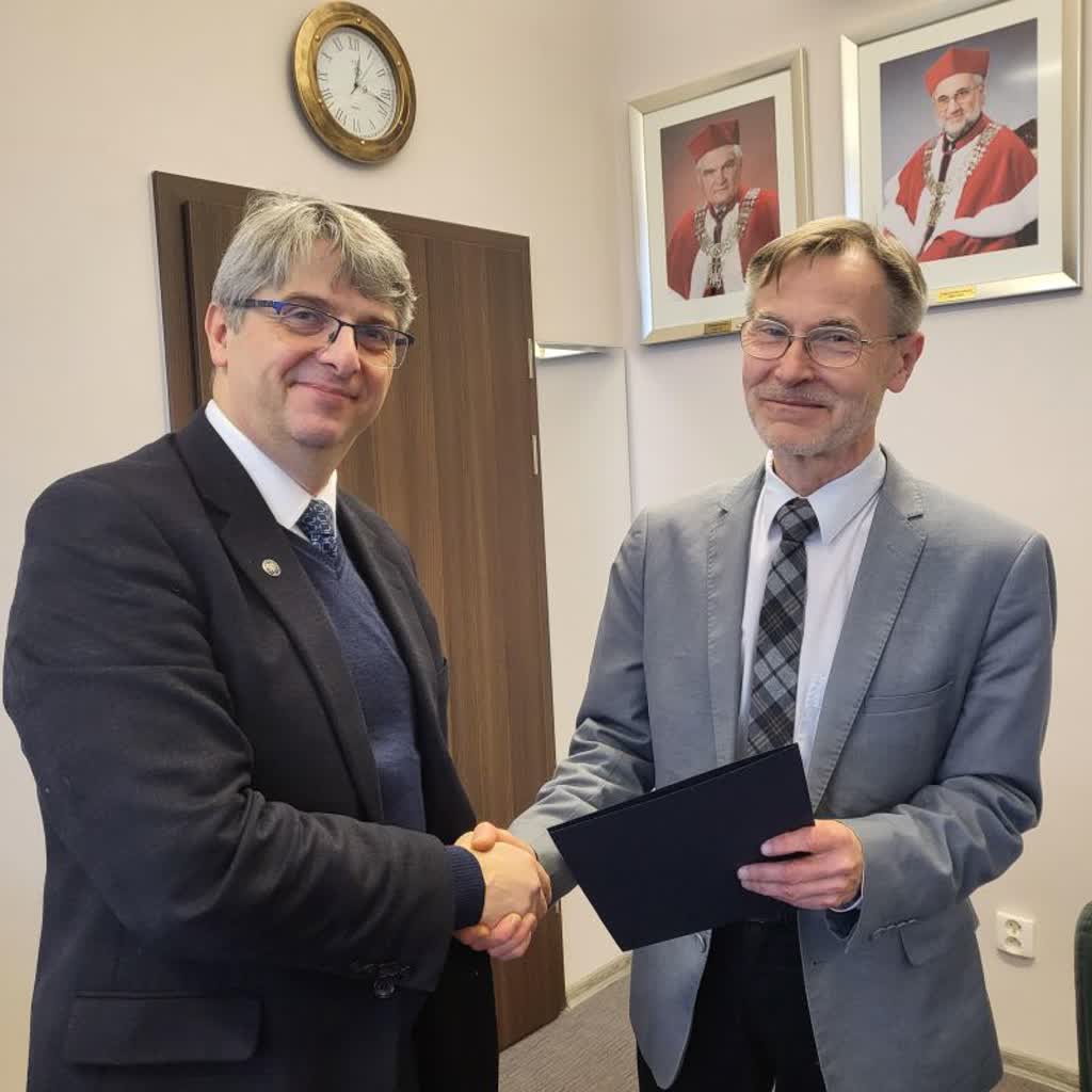 UMCS podpisał „Deklarację prostego języka" 3 410103674_741754351322886_289276499151961145_n.jpg