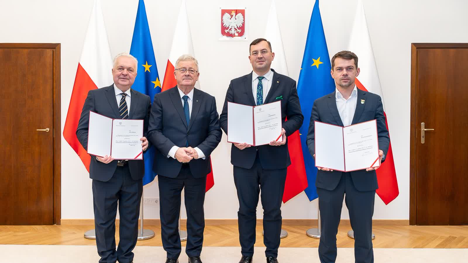 Poseł Nowej Lewicy Jacek Czerniak z Lublina został wiceministrem rolnictwa 2 GBy3BtnWAAEqsLe.jpg