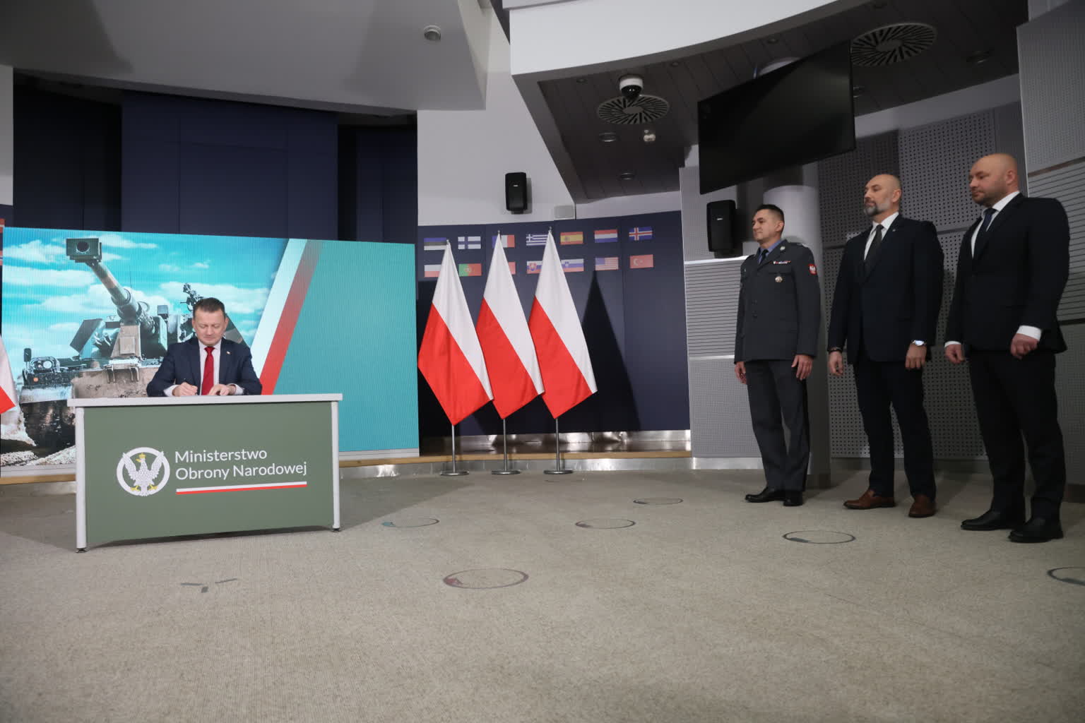 Kolejne armatohaubice Krab dla Wojska Polskiego 3 mid-23c08029.jpg