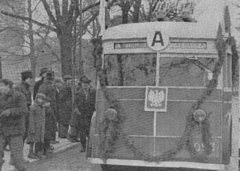 1024px pierwszy warszawski trolejbus na linii a dar moskwy dla warszawy 1946 2024 01 05 071031