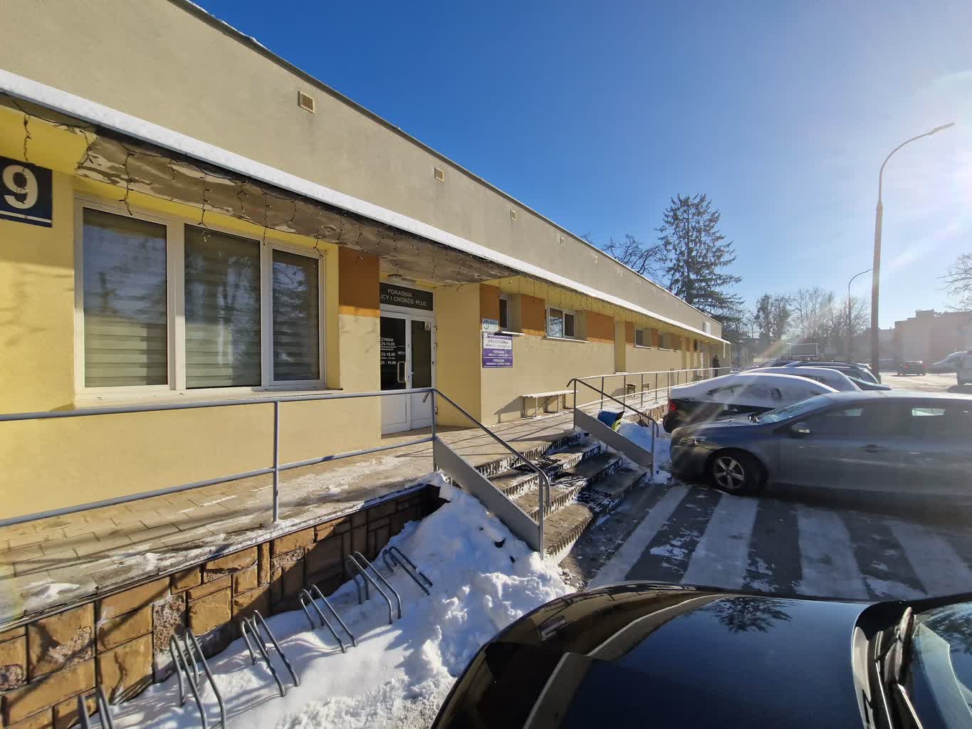 Wynika to z potrzeb pacjentów. Nowe poradnie w zamojskim szpitalu 2 414980552_263691693207490_4876826922965130447_n.jpg