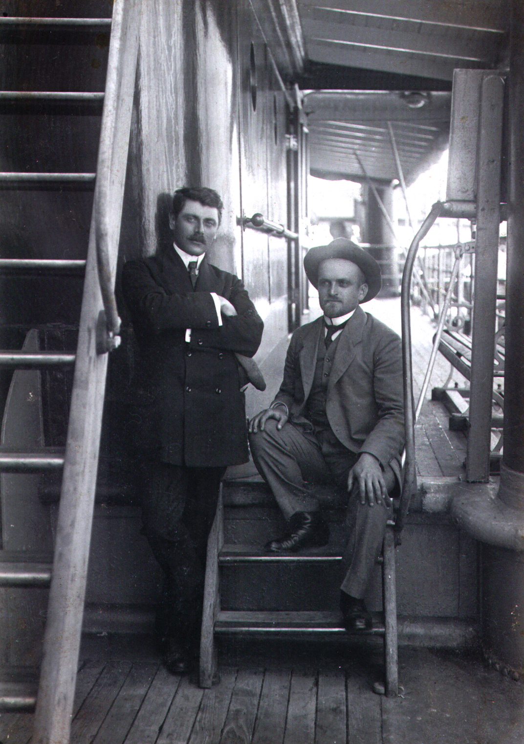 09.01.2024 Magda Grydniewska "Lwowska spółka Gazolina" 2 Gazolina_01_Wielezynski_Szaynok_1913_WWW_LR.jpg