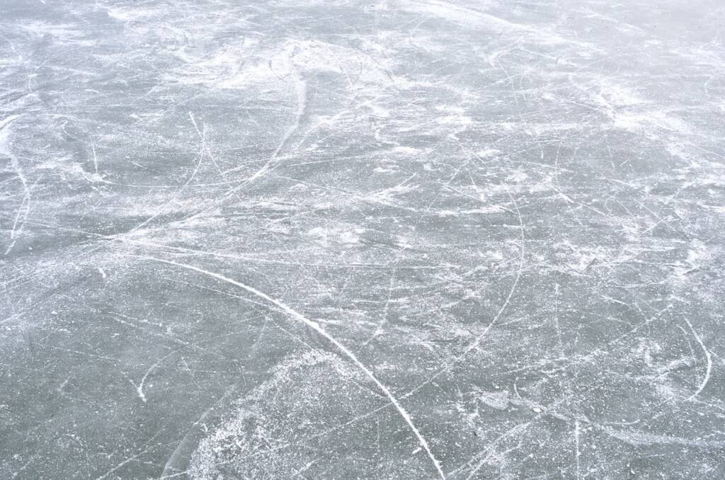 ice 2090584 1280 2024 01 12 214151