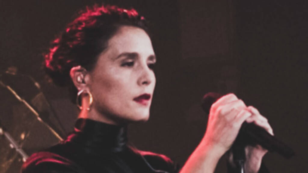 jessie ware in the islington assembly hall in september 2017 7 2024 01 13 103534