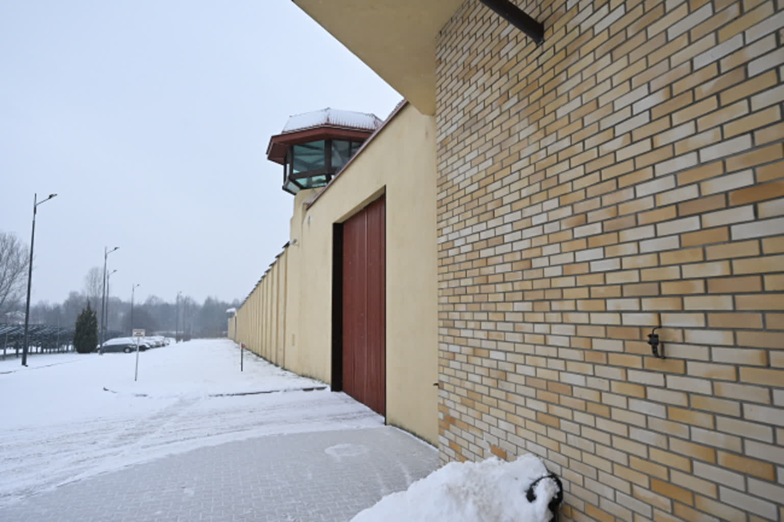 Prokuratura: śledztwo ws. przekroczenia uprawnień przy zatrzymaniu w Pałacu Prezydenckim polityków PiS 2 net-24111130.jpg