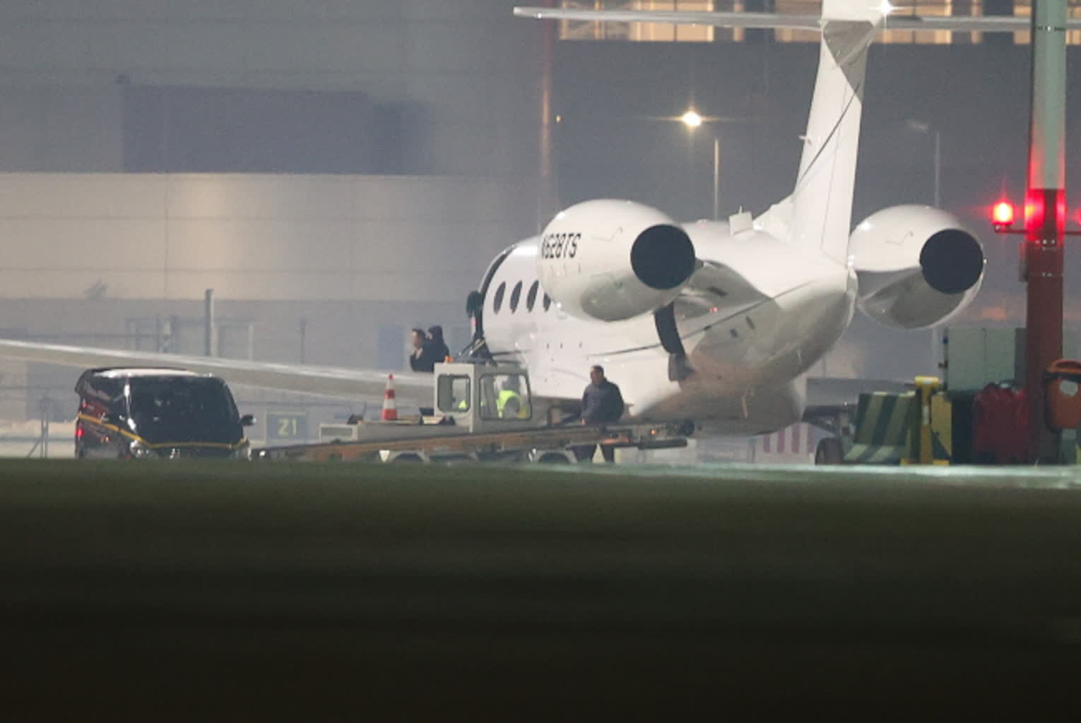 Elon Musk z wizytą w Krakowie i Oświęcimiu 2 net-24121347.jpg