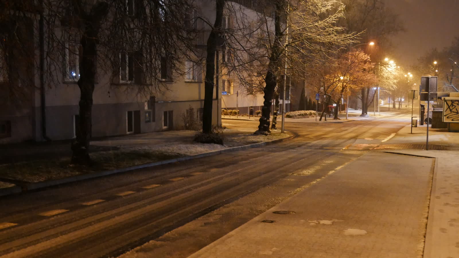 Śnieg na Lubelszczyźnie. Opady utrudniają jazdę kierowcom 3 P1130882.JPG