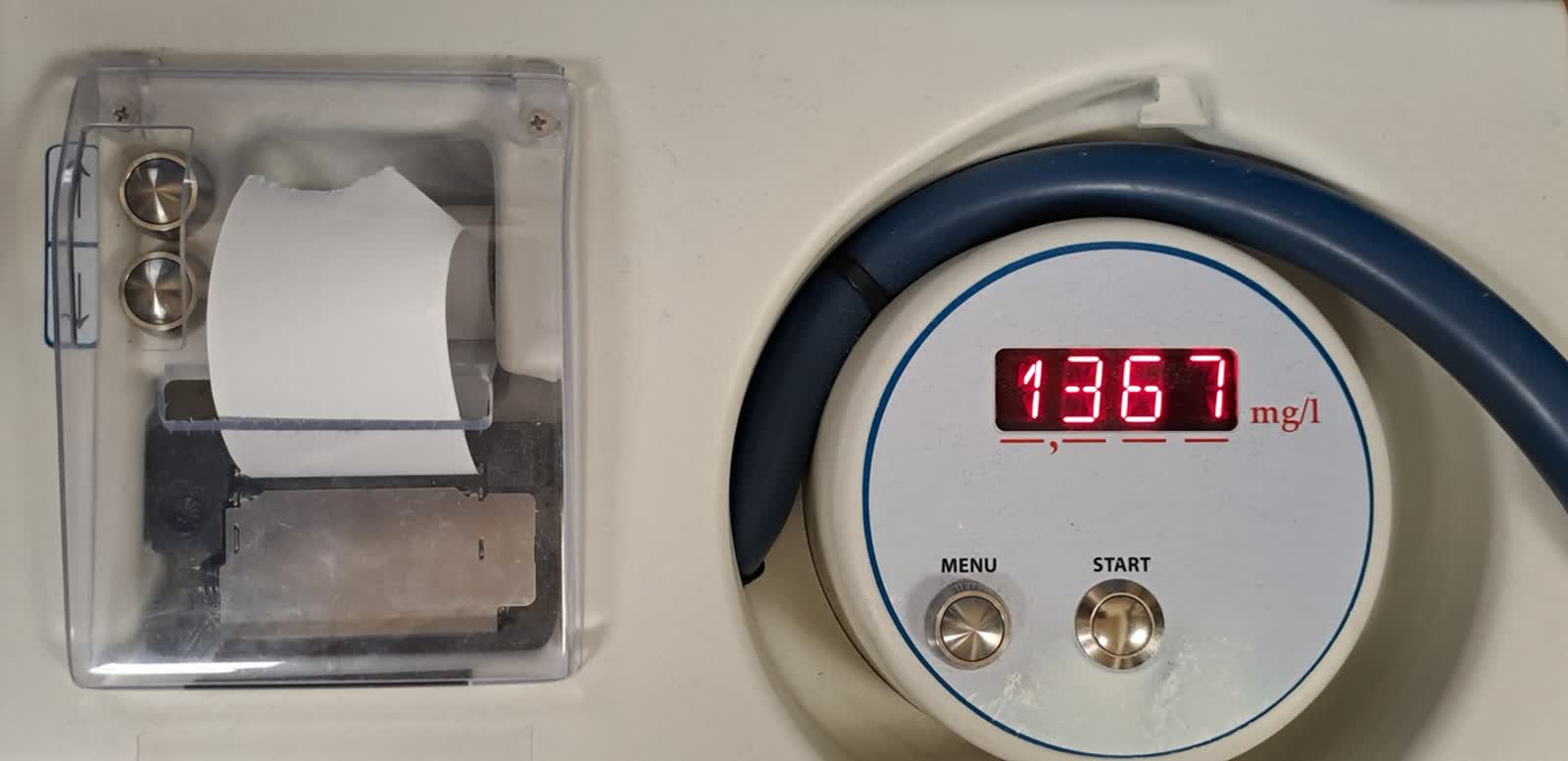 Był tak pijany, że nie trafił we wjazd. Za jazdę wężykiem może posiedzieć 2 352-236306.jpg