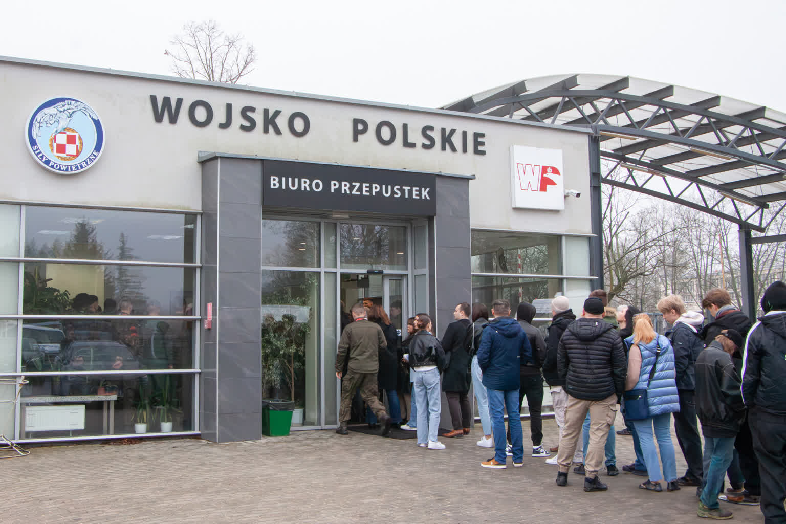 "Szkoła Orląt" przyciąga jak magnes przyszłych adeptów sztuki latania 2 417545112_798988225592337_5072748336245015410_n.jpg