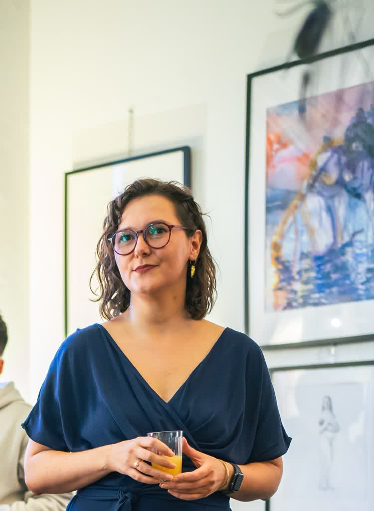 „Perfekcyjna niedoskonałość”. Radość tworzenia na malarskiej wystawie 2 428084131_258325350545451_1866018437932135981_n.jpg