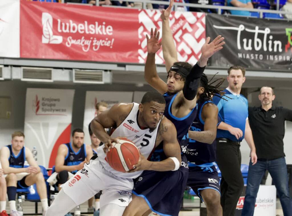 6k3d5957 2024 02 08 213051