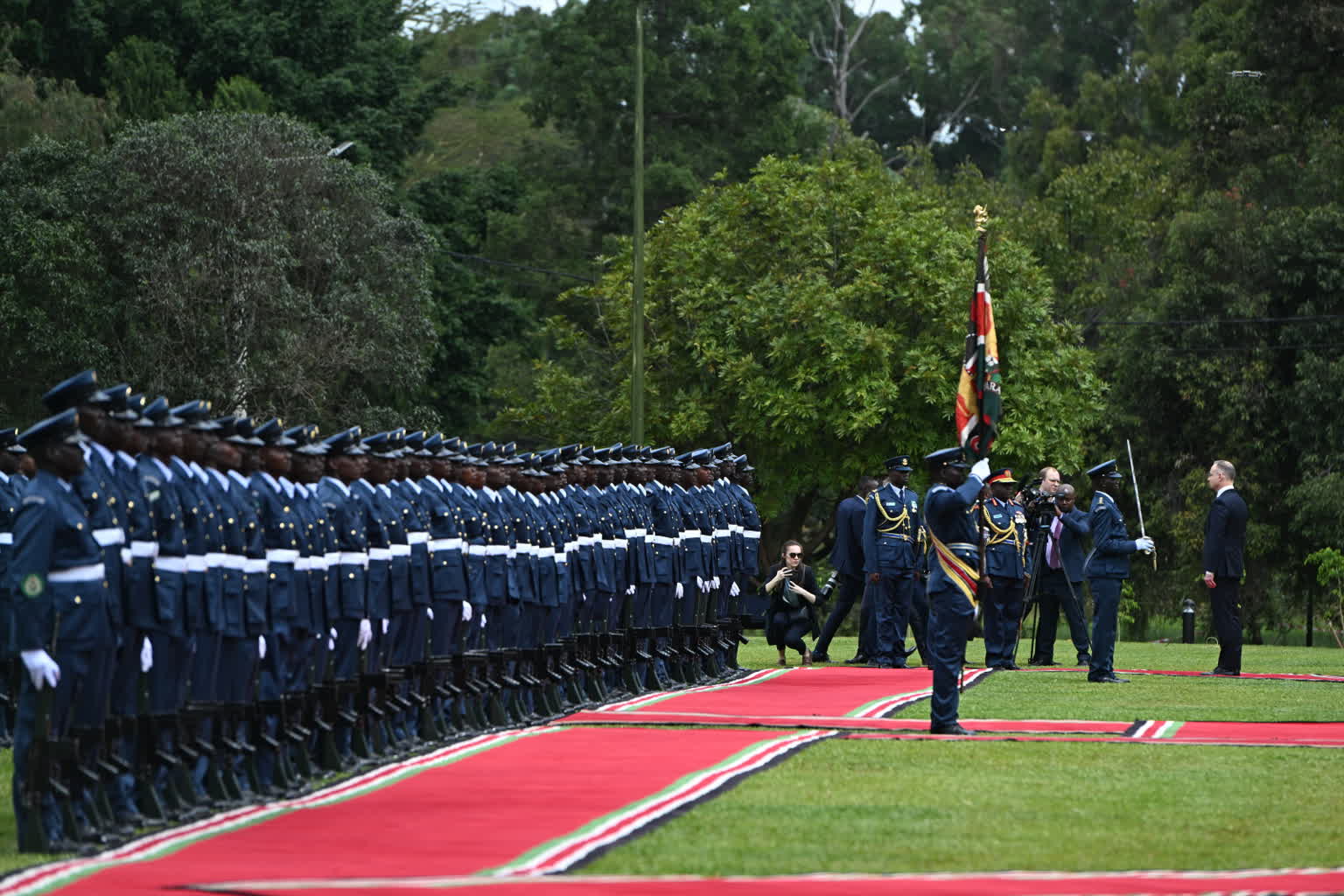 Prezydent Andrzej Duda rozpoczął oficjalną wizytę w Kenii 2 mid-24205027.jpg