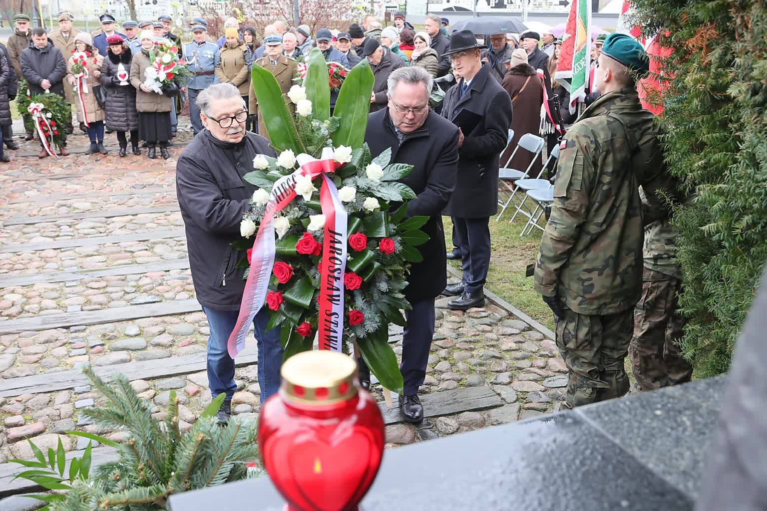 "Ludzie zamarzali w wagonach". 84. rocznica masowej deportacji na Sybir 3 pm_SYBIR-120224-045.jpg