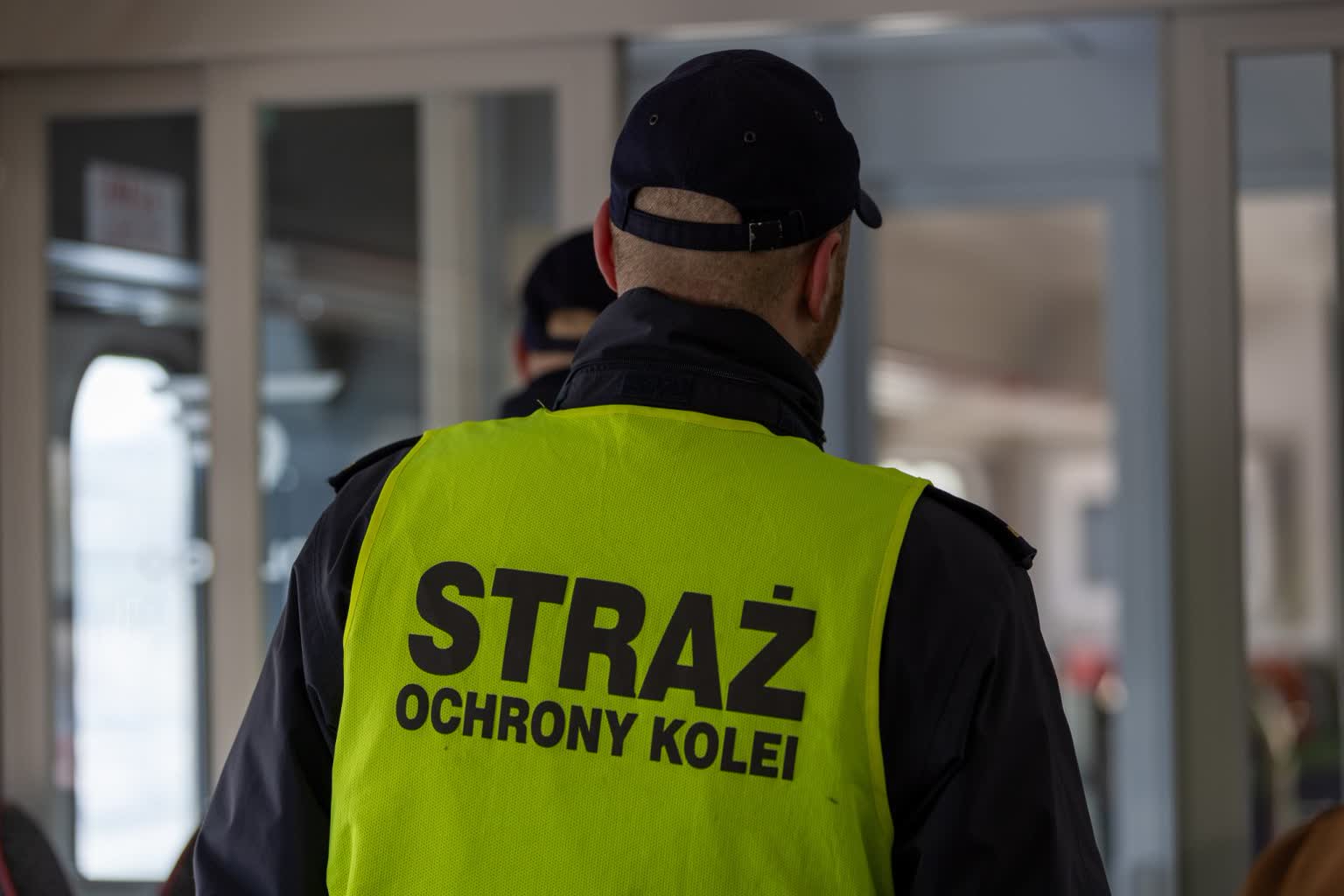 Uciekli z ośrodka. Zatrzymano ich na stacji 2 11A0578-1540x0-c-default.jpg