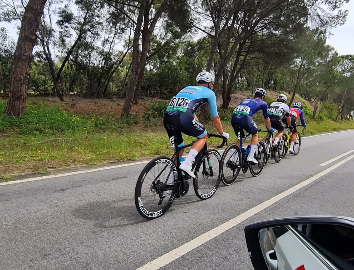 Lubelscy kolarze rywalizowali w wyścigu w Portugalii 2 431599272_388387313964817_3177717062834305256_n.jpg