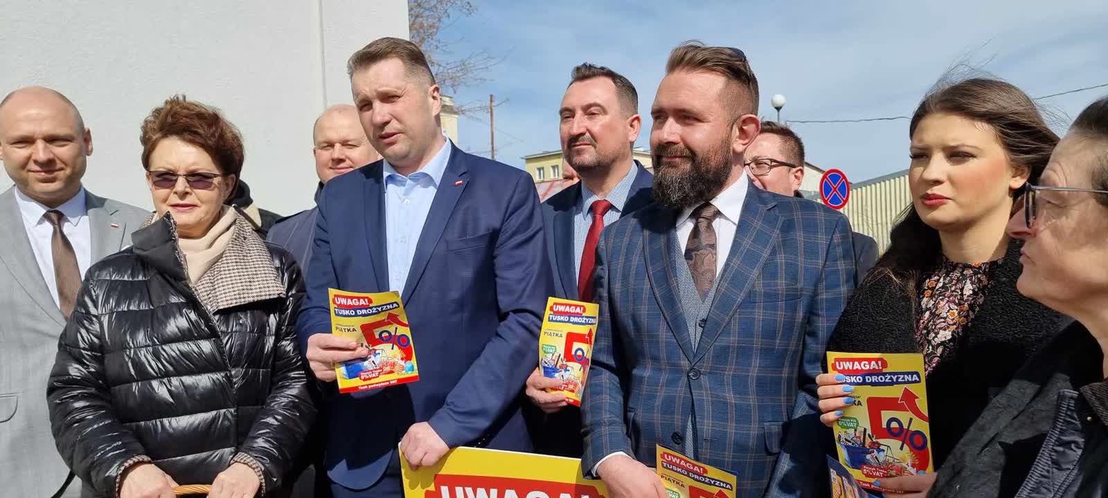 Politycy PiS krytykują przywrócenie 5-procentowej stawki VAT na żywność 2 434304129_1118713122599620_8416066675251247853_n.jpg