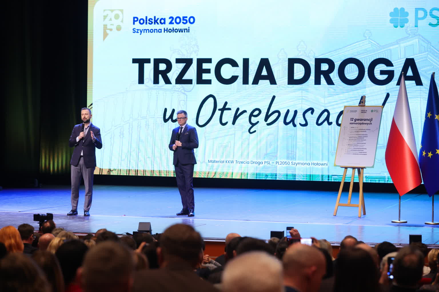 Liderzy Trzeciej Drogi podpisali "12 gwarancji samorządowych" 2 mid-24302047.jpg