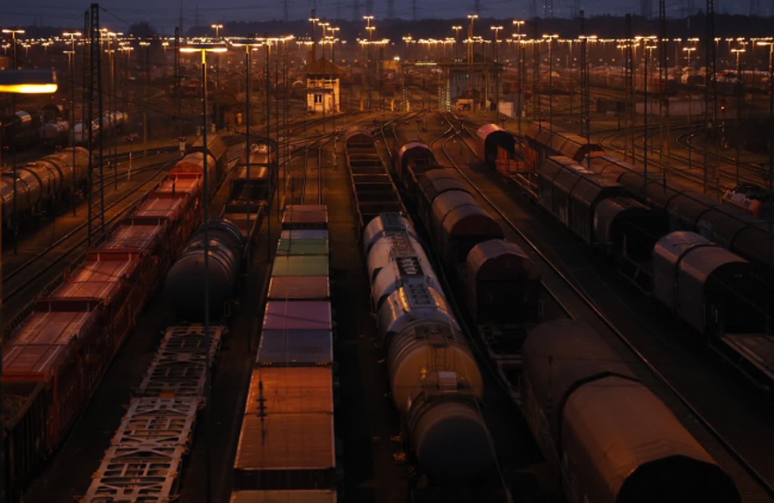 Niemcy: strajk na kolei i personelu naziemnego Lufthansy 2 net-epa11202463.jpg