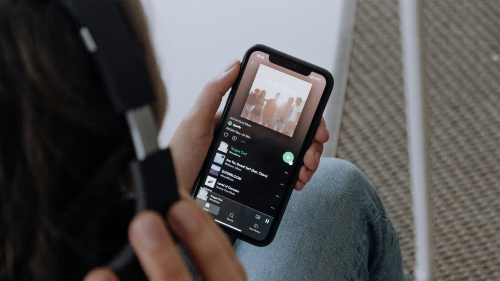 KE nałożyła na Apple ponad 1,8 mld euro kary w sprawie dotyczącej Spotify 2 pexels-cottonbro-studio-5077407.jpg