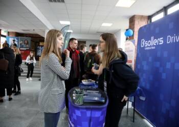 pm targi 200324 002 2024 03 20 151827