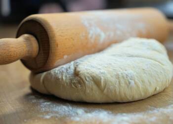 rolling pin 5164240 1280 1 2024 03 15 130016