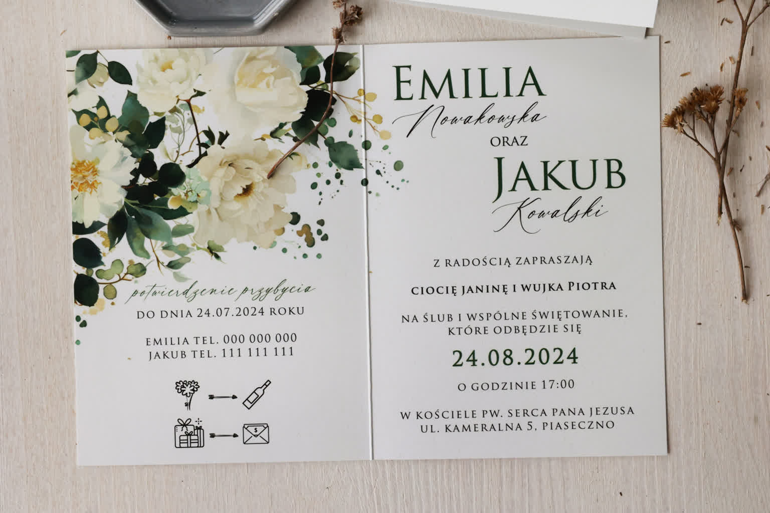 Wnętrze zaproszenia ślubnego. Producent - Amelia-Wedding.pl
