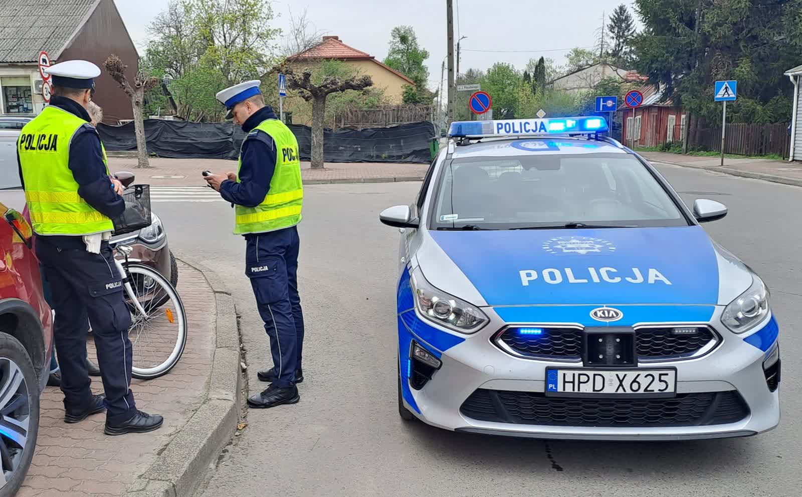 Mandaty dla kierowców i rowerzystów. Akcja opolskiej policji 2 353-239685.jpg