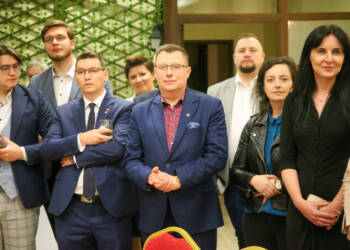 bq8v5761 2024 04 07 215818