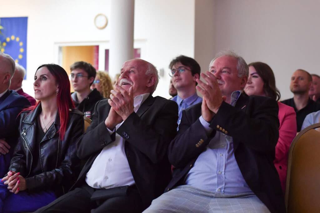 Wieczór wyborczy w lubelskim sztabie Lewicy 1 kra 4150 2024 04 07 224424