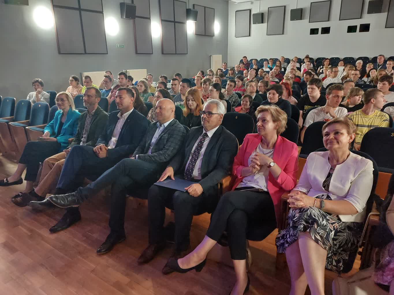 Talentowo w Nałęczowie. Miasto gościło na scenie wyjątkowych artystów 2 20240523_094525.jpg