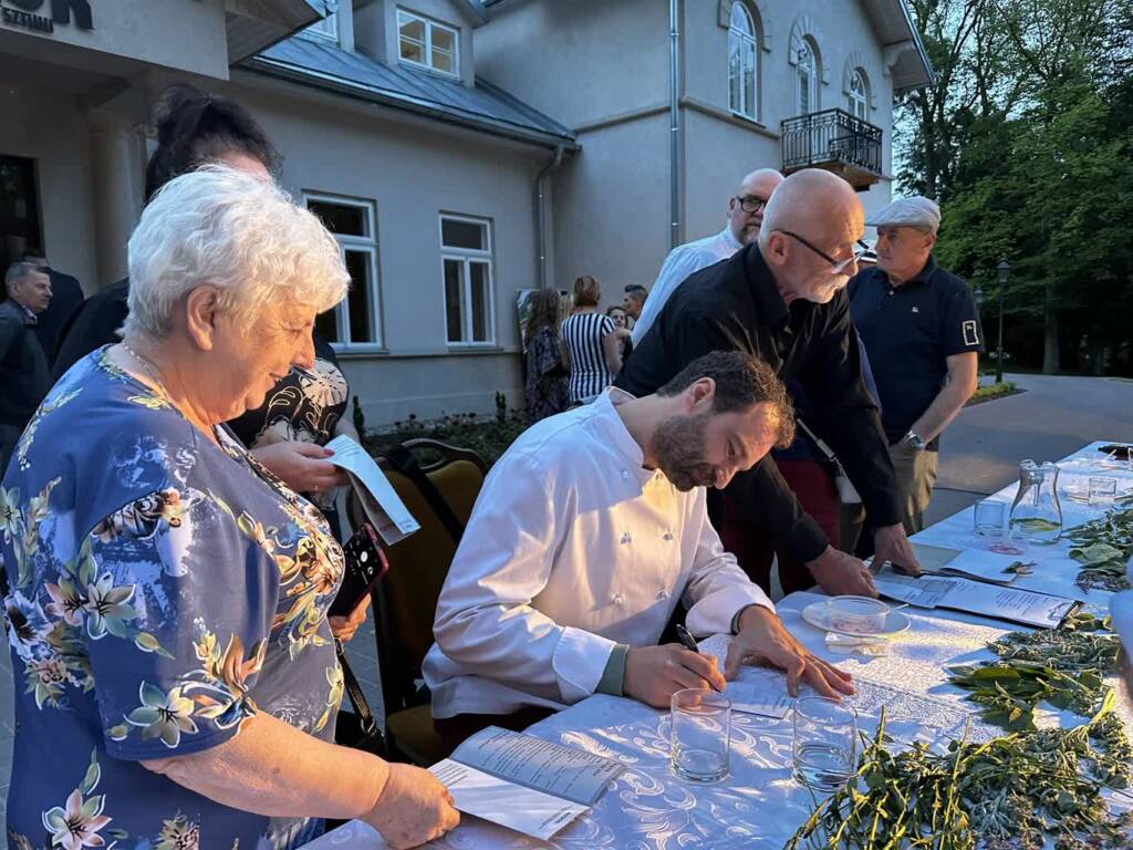 443819620 122111877920316298 8159948203206768740 n 2024 05 26 130616