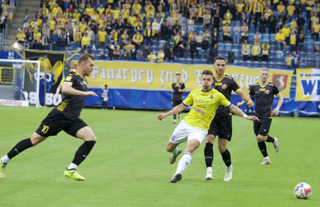 6k3d2158 2024 05 10 214036