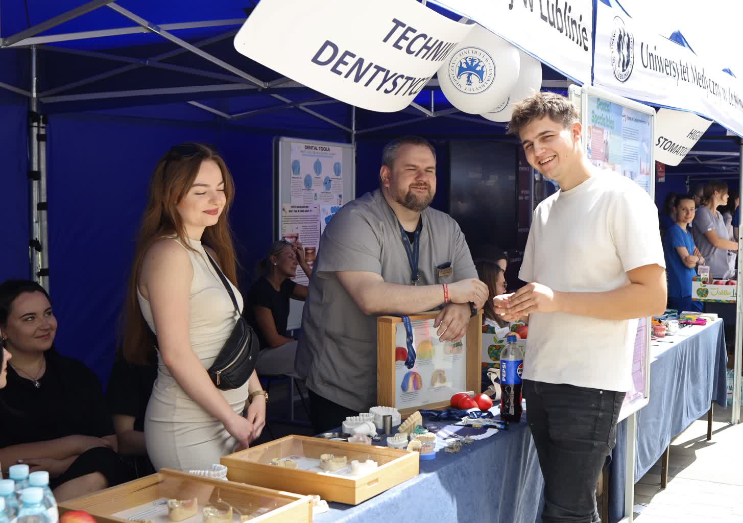 "Jest w czym wybierać". Uniwersytet Medyczny kusi przyszłych studentów 2 IMG_4530.jpeg