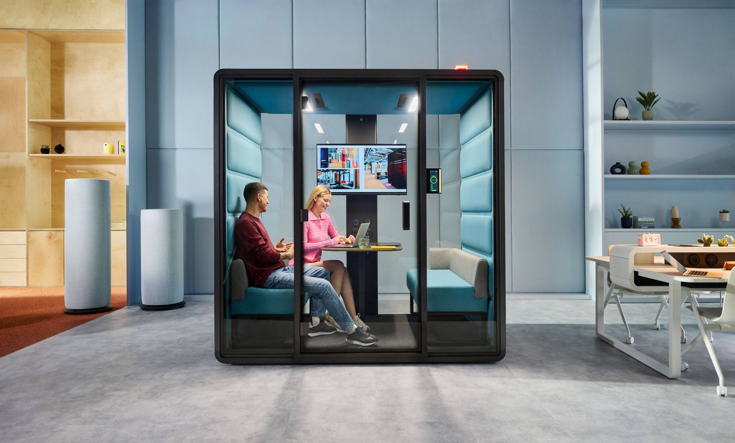 Czy mnie widać i słychać? Jak dobrze prezentować się podczas spotkań online? 3 obraz_2.jpg