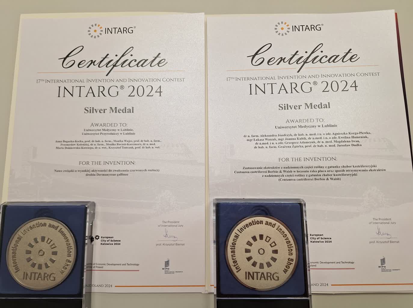 Ekstrakt z chabra lekiem na raka płuc? Przełomowy wynalazek lubelskich naukowców 2 446953355_904828431447960_2297402432098337189_n.jpg