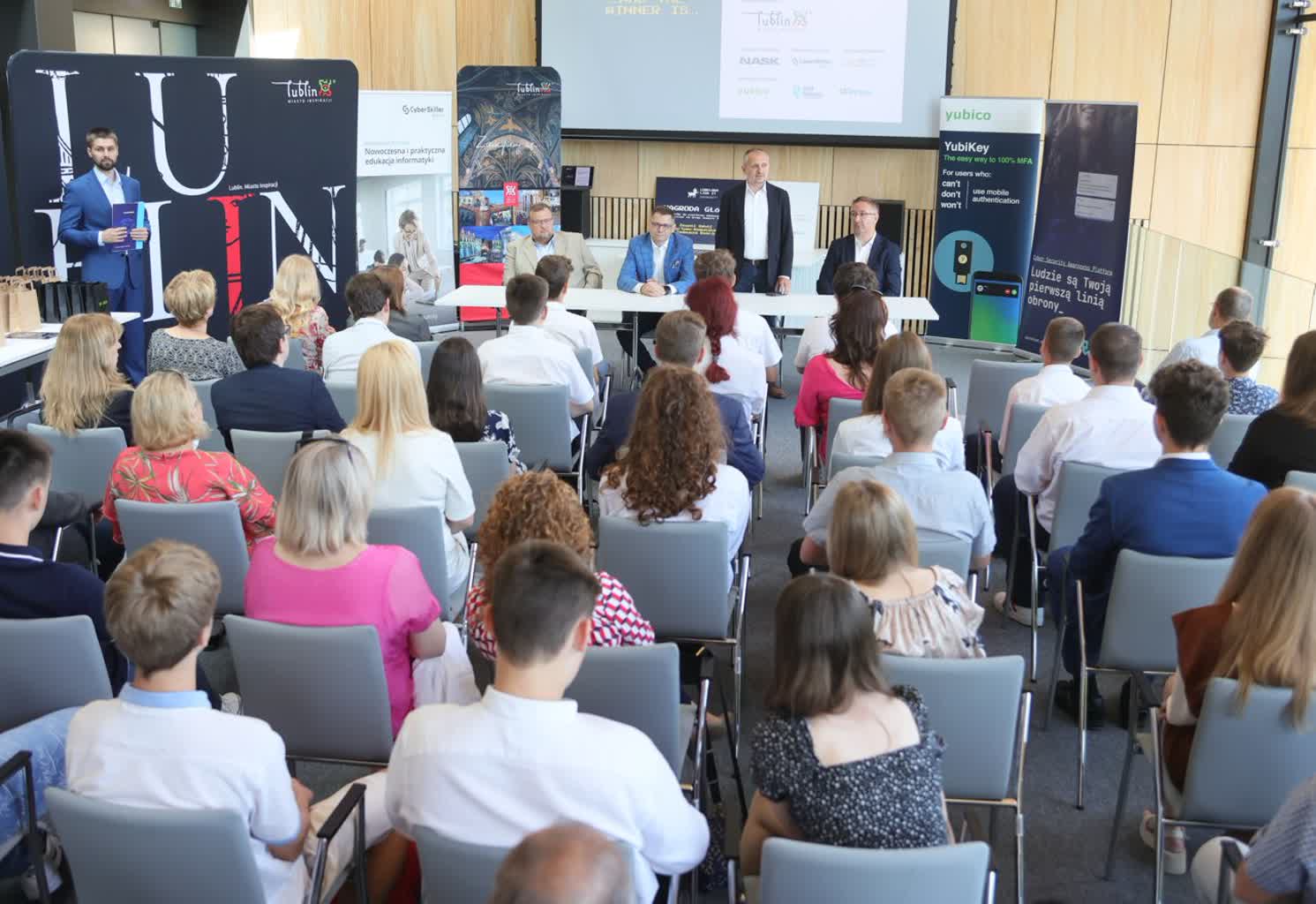 „Lubelska Liga IT". Młodzi informatycy nagrodzeni 2 pm_IT-180624-005.jpg