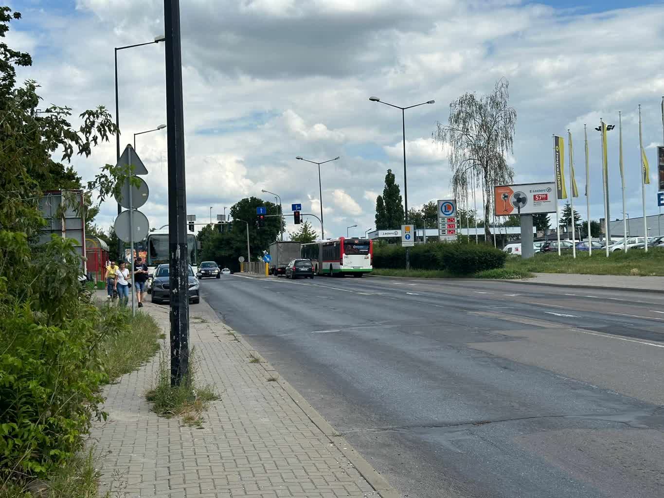 Ważna lubelska ulica doczeka się przebudowy. Przetarg rozstrzygnięty 2 449592206_1001288752000319_8618762232552548479_n.jpg