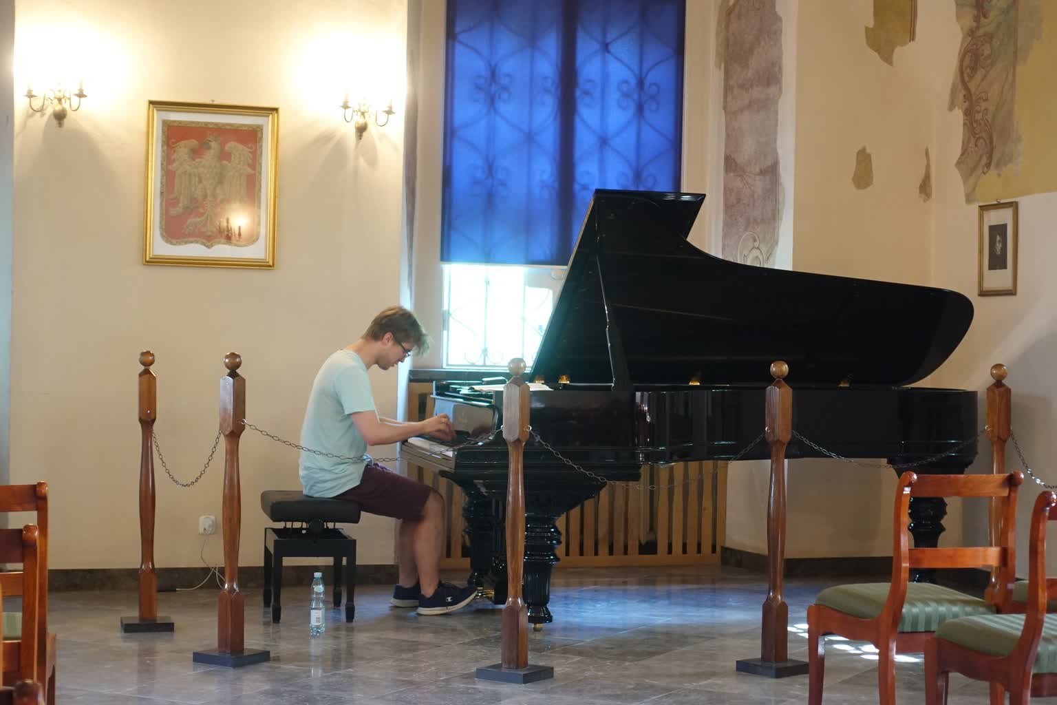 Cudo z niezwykłą historią. Niezwyczajny instrument odzyskał dawną świetność 2 449824675_8089072314493099_8235101441325657029_n.jpg