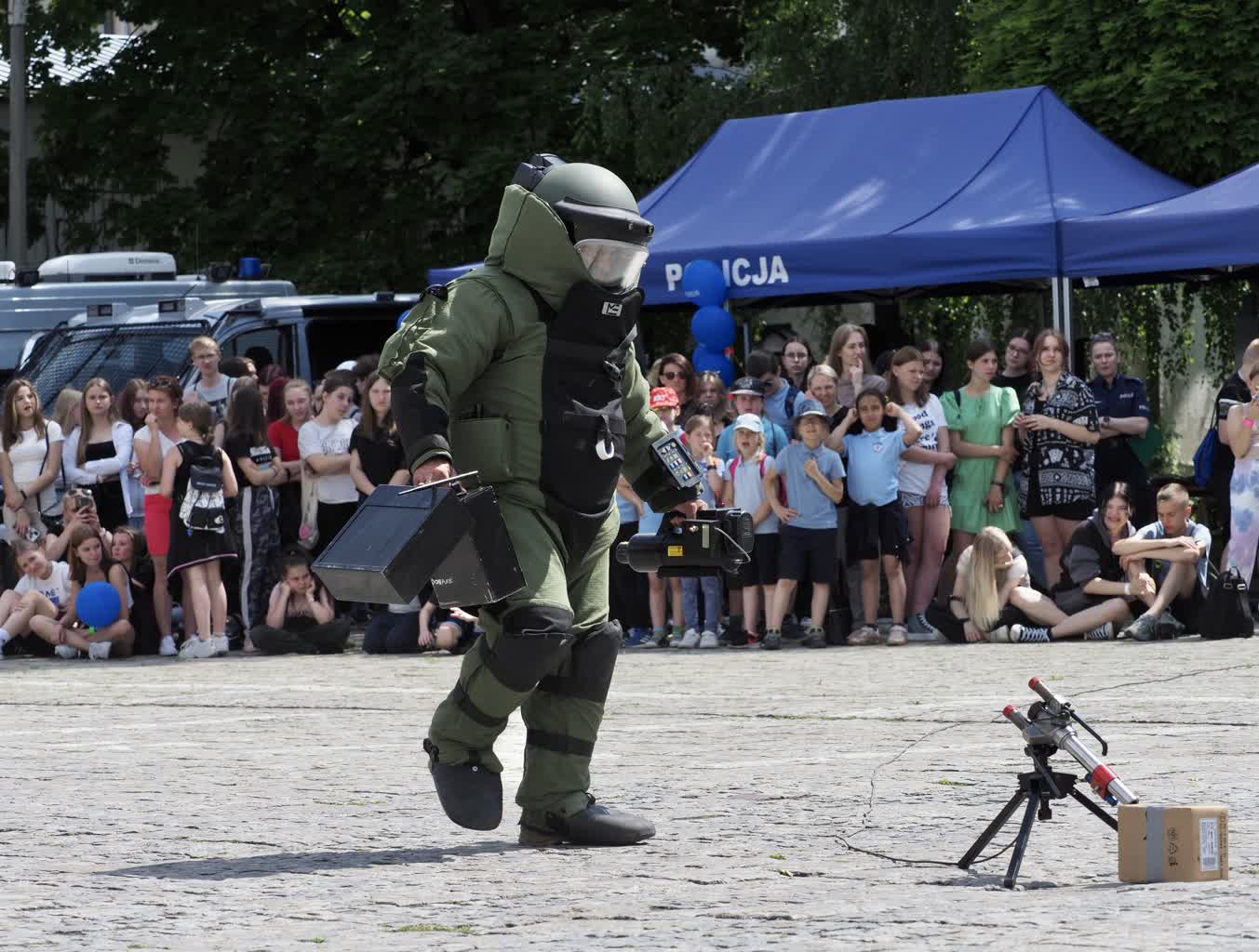 "Na niebiesko". Policyjny piknik z atrakcjami 2 98DDFA86-E983-4B48-9D92-CF3F4D92DA68.jpeg