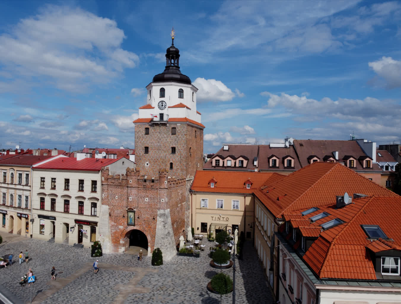 Brama Krakowska na razie bez zegara 2 IMG_20220830_164316.jpg