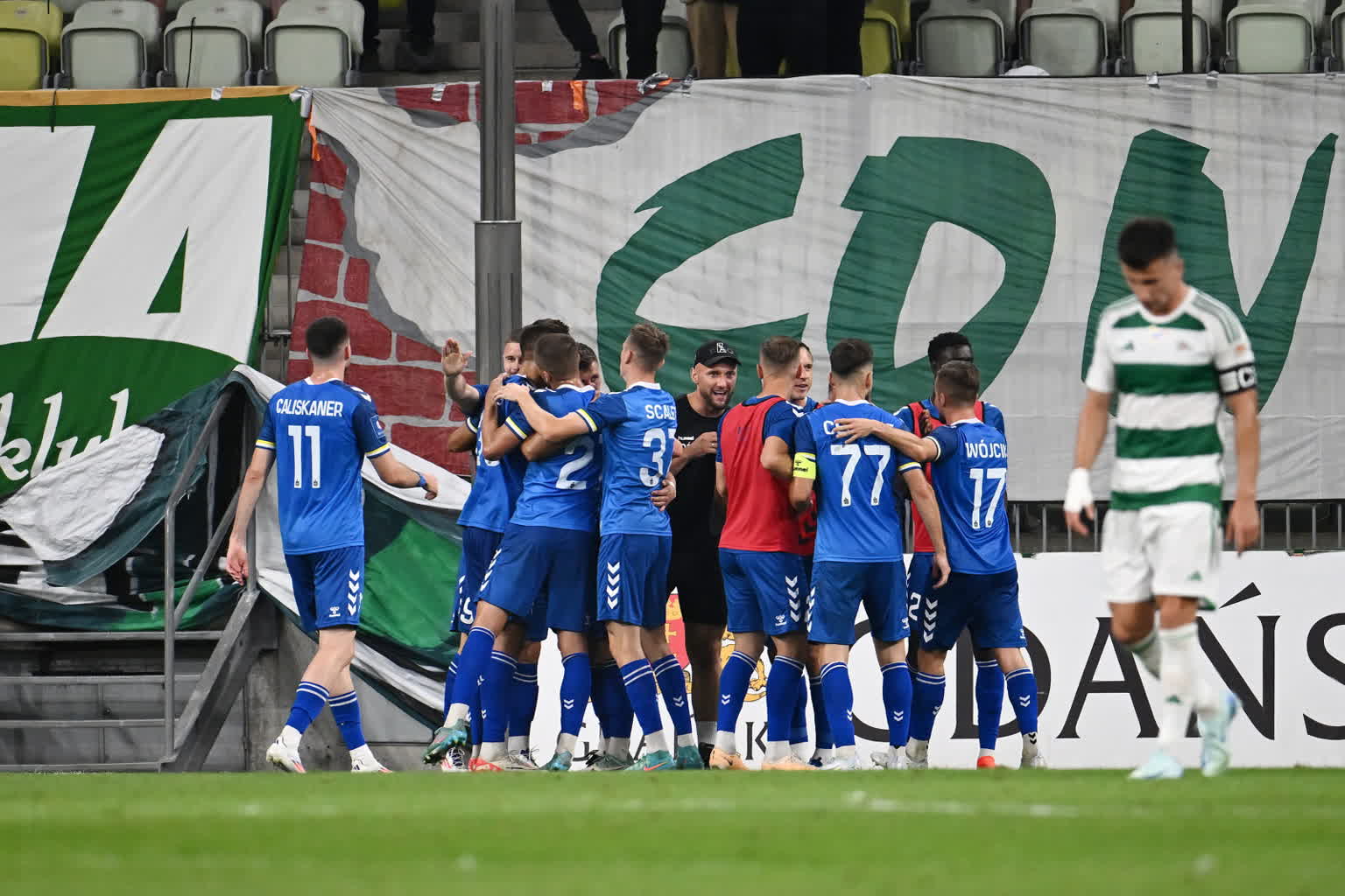 Motor wygrywa w Gdańsku! Pierwsze punkty w Ekstraklasie 2 mid-24726670.jpg