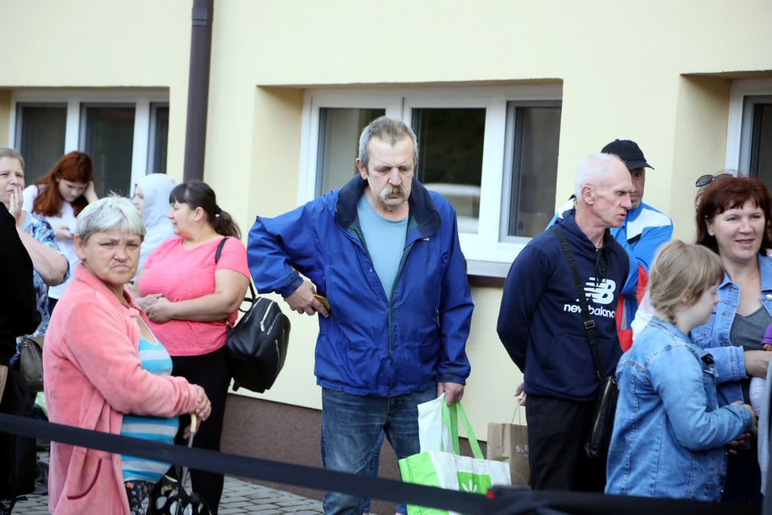 Pomoc żywnościowa za unijne fundusze. Caritas rozdaje paczki 2 pm_CARITAS-050724-024.jpg
