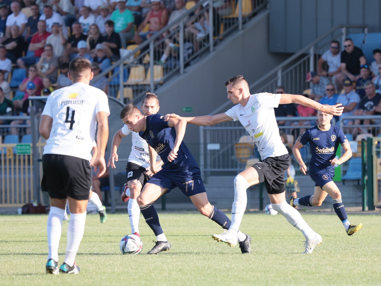 2022-08-27T16:21:54:31 ,  Fot. Piotr Michalski 
2022.08.27. SWIDNIK . AVIA SWIDNIK - PODLASIE BIALA PODLASKA .
FOT. PIOTR MICHALSKI